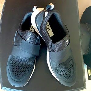 Tiem spinning shoe w cleat